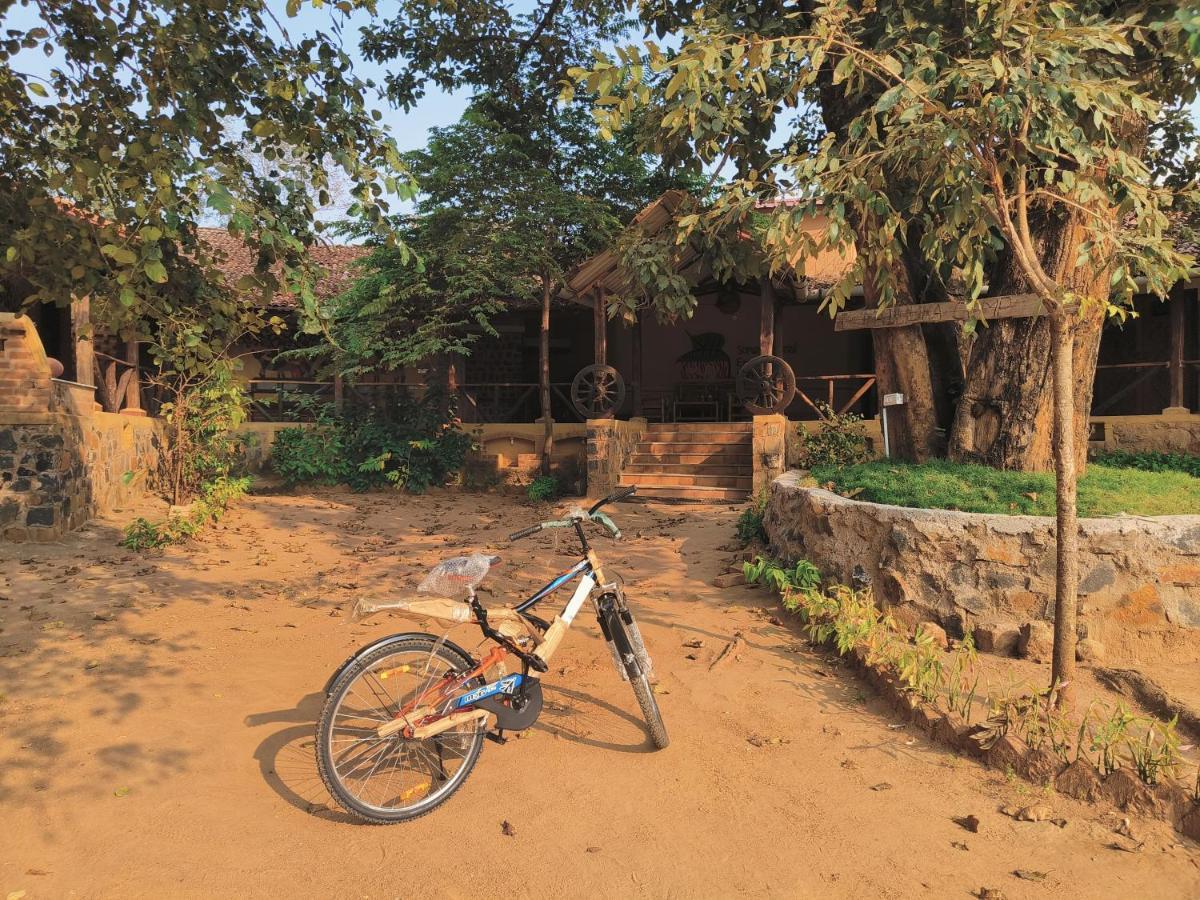 Surwahi Social Ecoestate Kanha Exterior photo